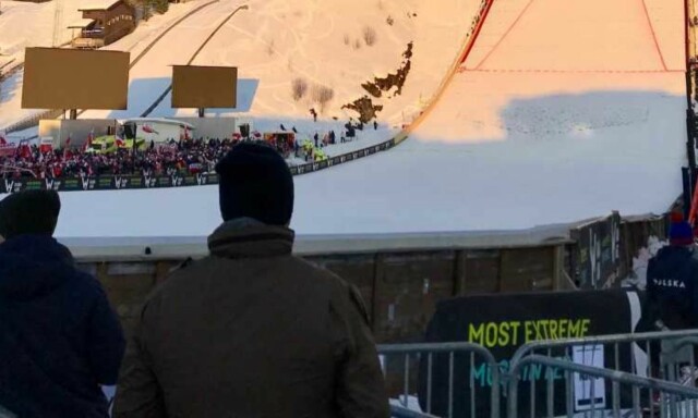 image: Slakter Vikersund. Kan miste verdensrekorden